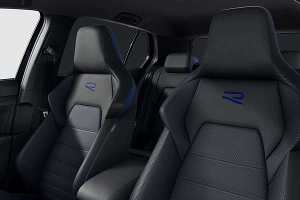 2024 Volkswagen Golf R 8
