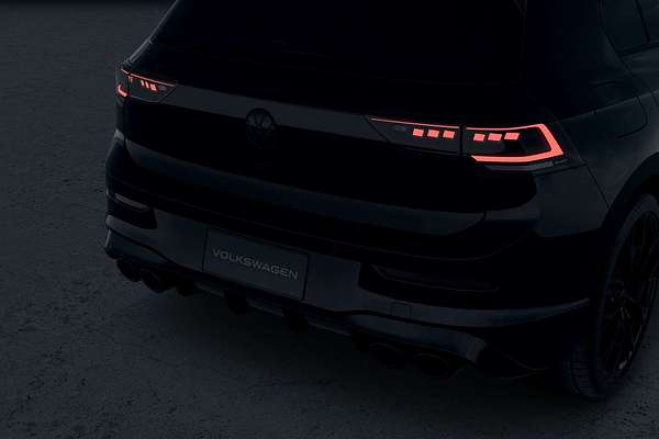2025 Volkswagen Golf R Black Edition 8.5