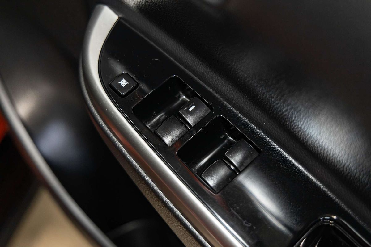 2020 Mitsubishi Triton GLS MR 4X4