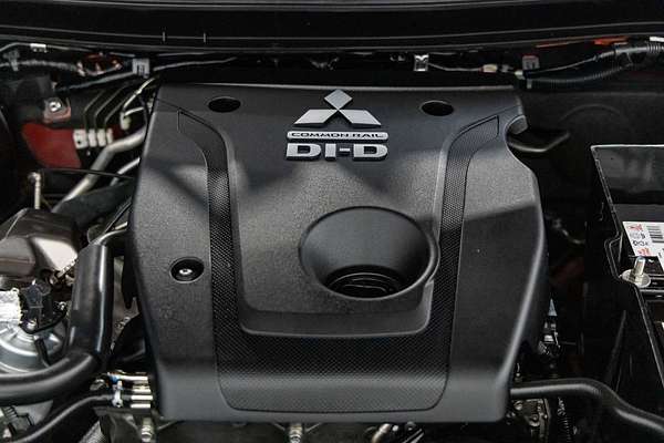 2020 Mitsubishi Triton GLS MR 4X4