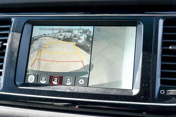 2017 Kia Carnival Platinum YP