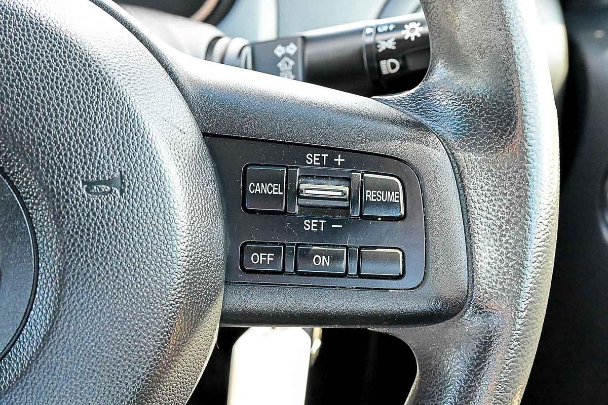 2014 Mazda 2 Neo Sport DE Series 2
