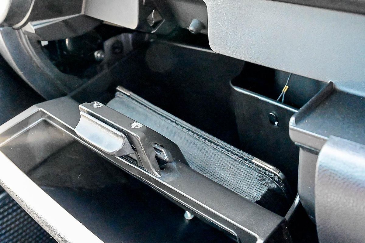 2014 Mazda 2 Neo Sport DE Series 2