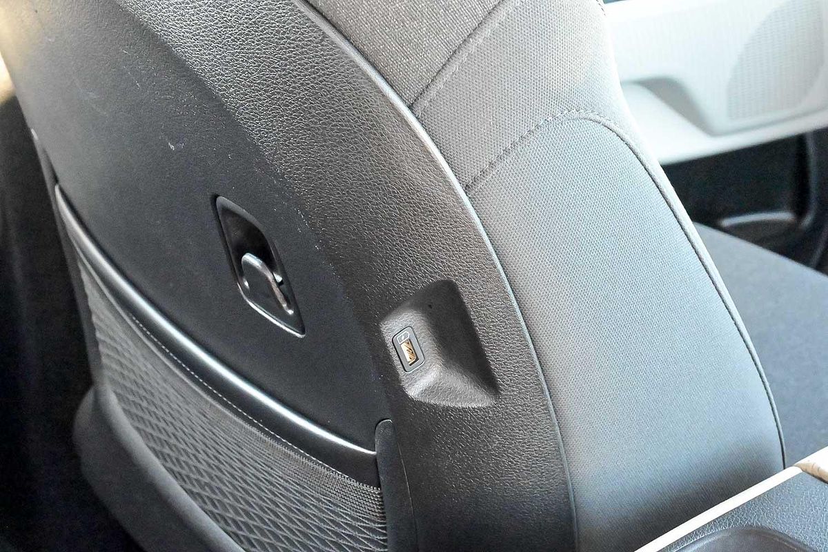 2022 Kia Carnival S KA4