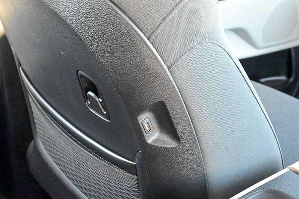2022 Kia Carnival S KA4
