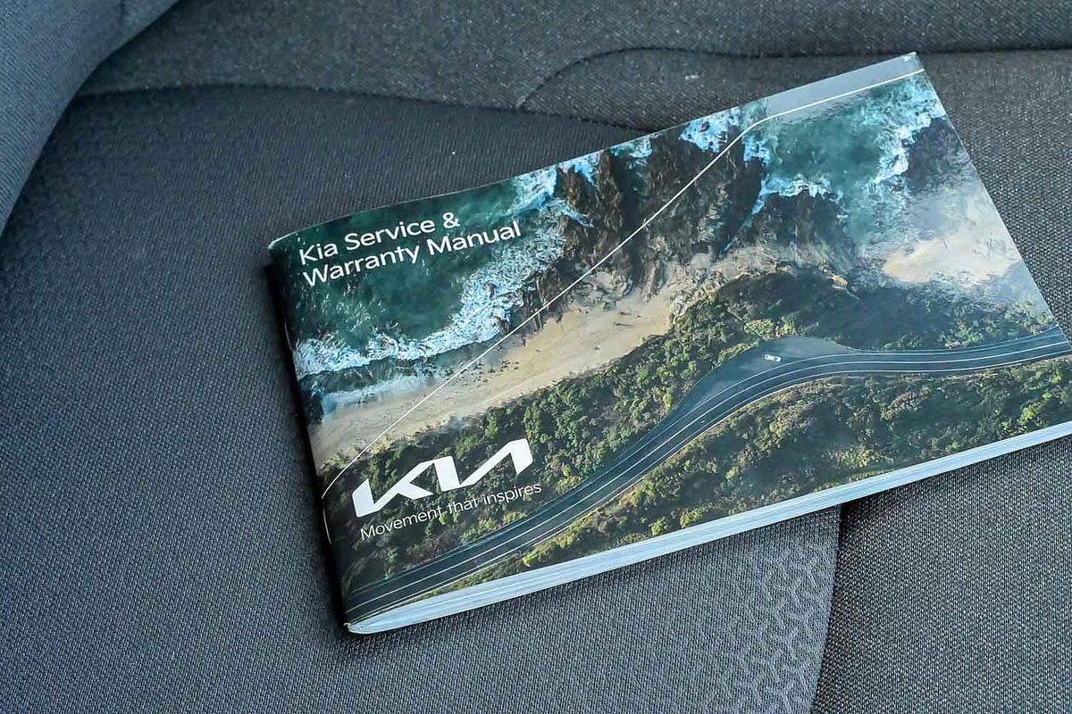 2022 Kia Carnival S KA4
