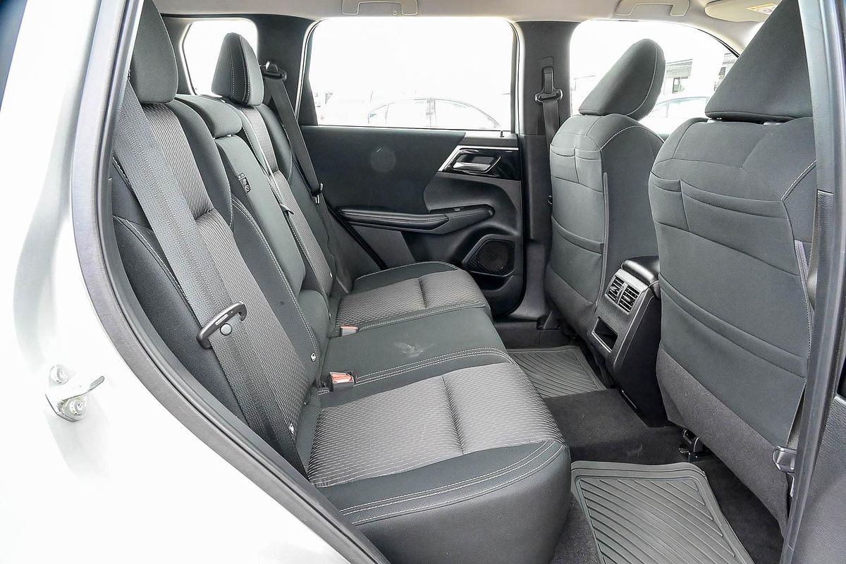 2022 Mitsubishi Outlander ES ZM