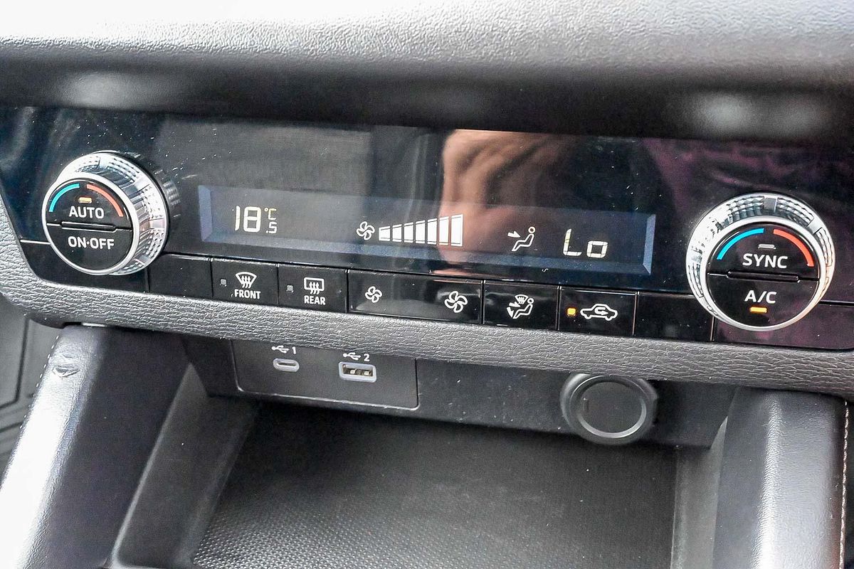 2022 Mitsubishi Outlander ES ZM