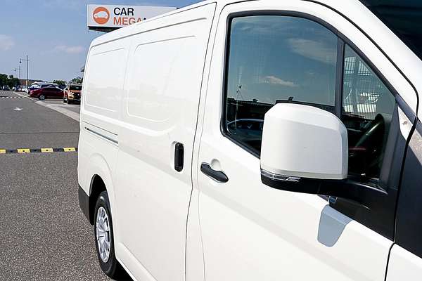 2022 Toyota Hiace GDH300R LWB