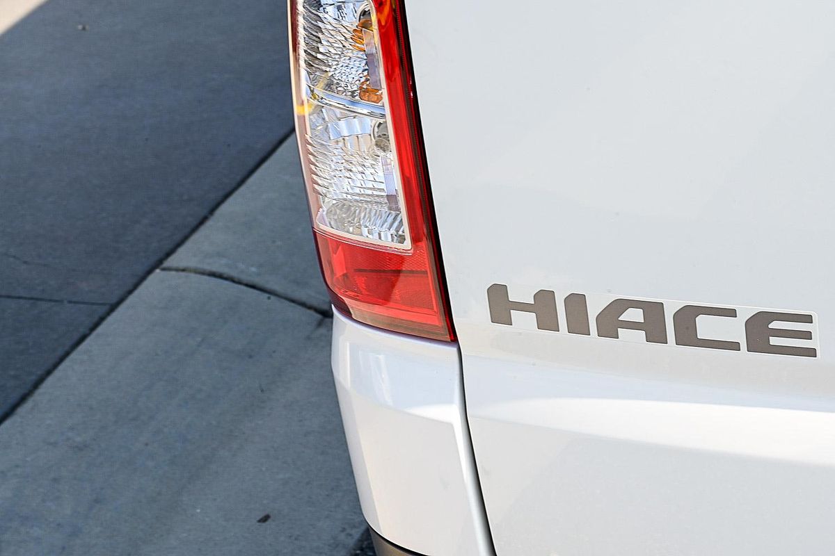 2022 Toyota Hiace GDH300R LWB