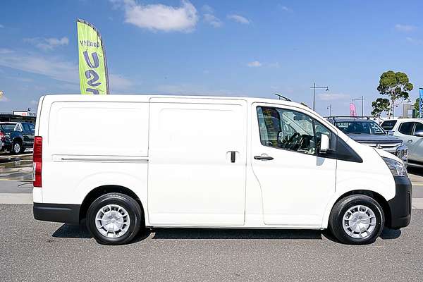 2022 Toyota Hiace GDH300R LWB