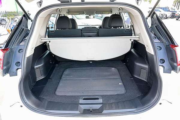 2022 Nissan X-TRAIL ST T32