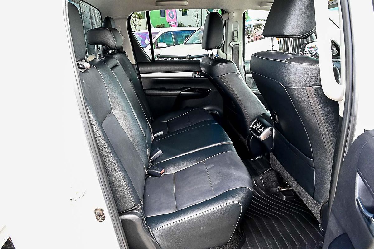 2021 Toyota Hilux SR5 GUN126R 4X4