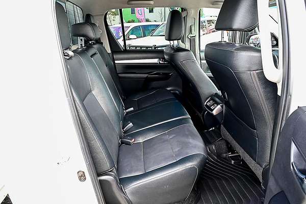 2021 Toyota Hilux SR5 GUN126R 4X4