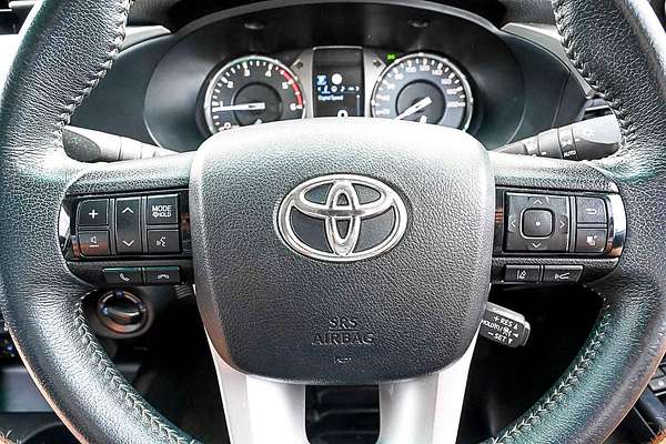 2021 Toyota Hilux SR5 GUN126R 4X4