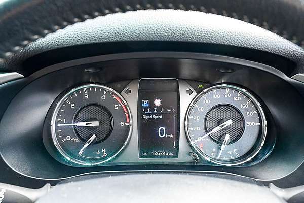 2021 Toyota Hilux SR5 GUN126R 4X4