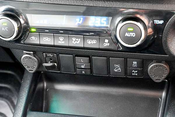 2021 Toyota Hilux SR5 GUN126R 4X4