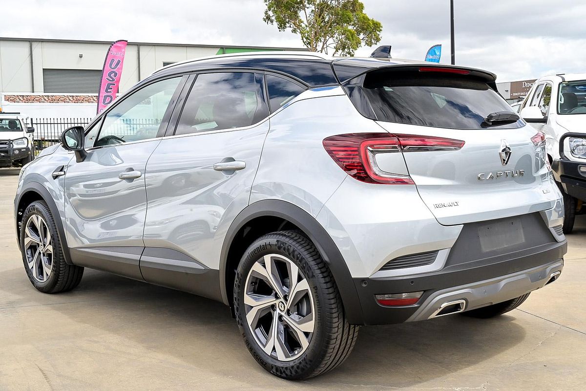 2022 Renault Captur R.S. Line XJB