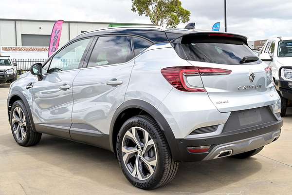 2022 Renault Captur R.S. Line XJB