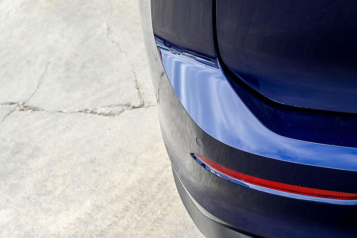 2022 Volkswagen Golf GTI 8