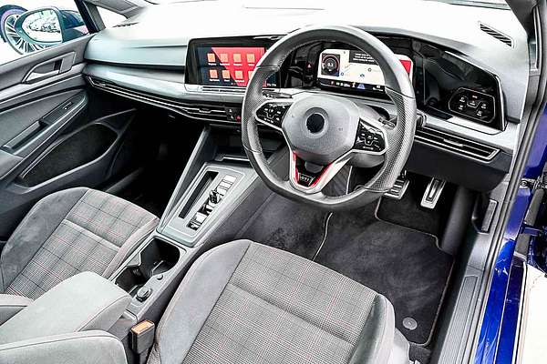 2022 Volkswagen Golf GTI 8