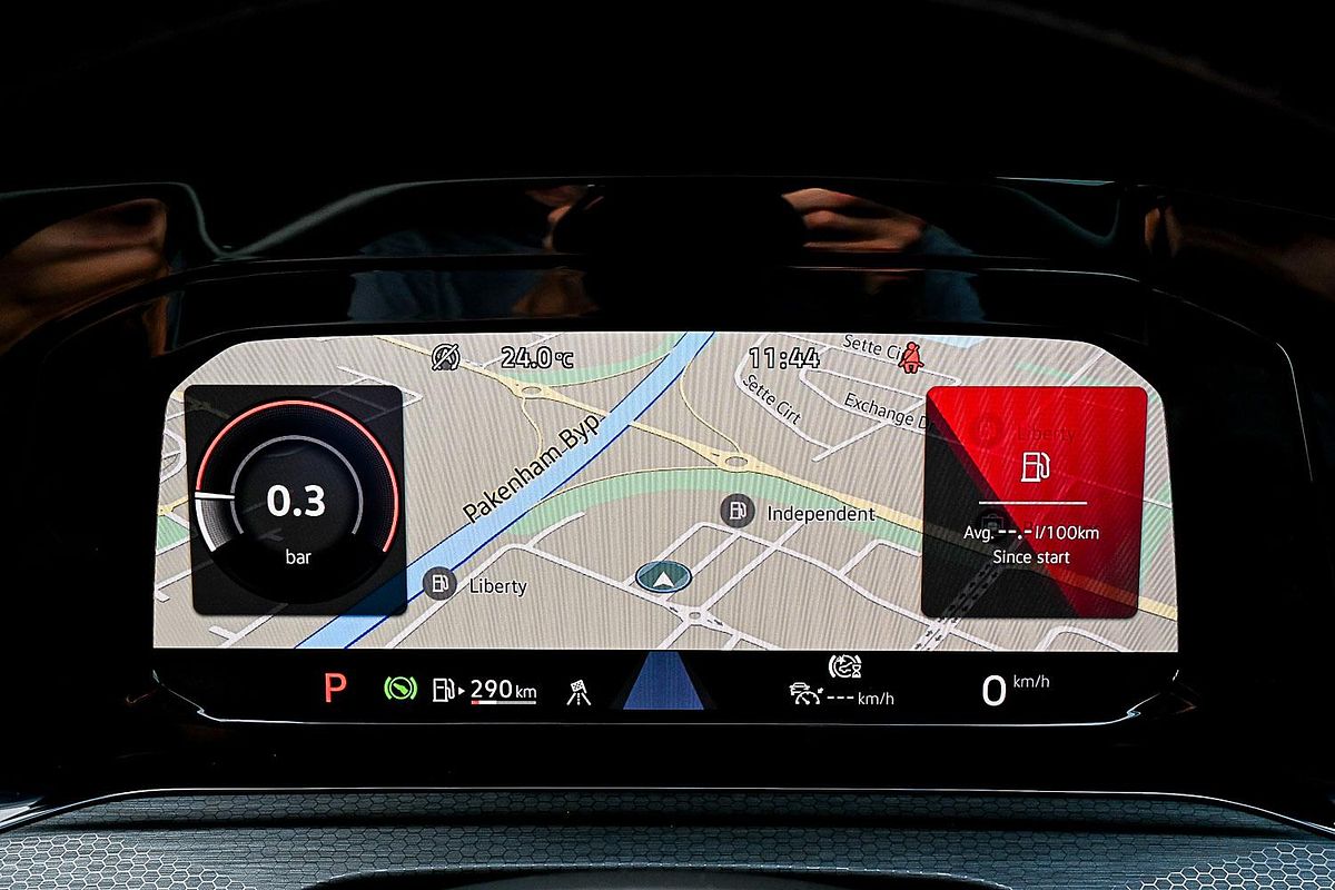 2022 Volkswagen Golf GTI 8