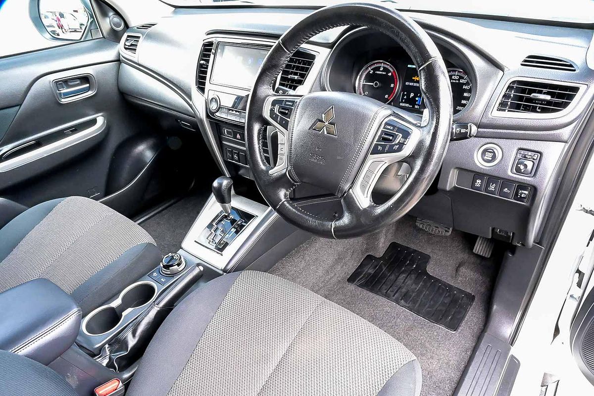 2022 Mitsubishi Triton GLS MR 4X4