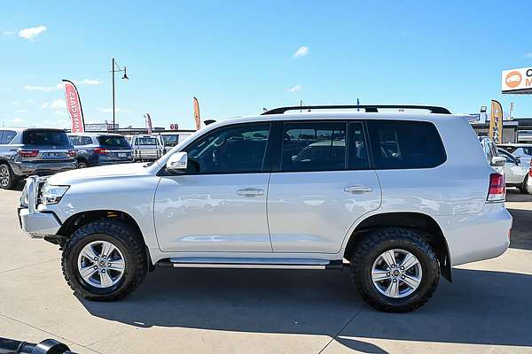 2017 Toyota Landcruiser Altitude VDJ200R