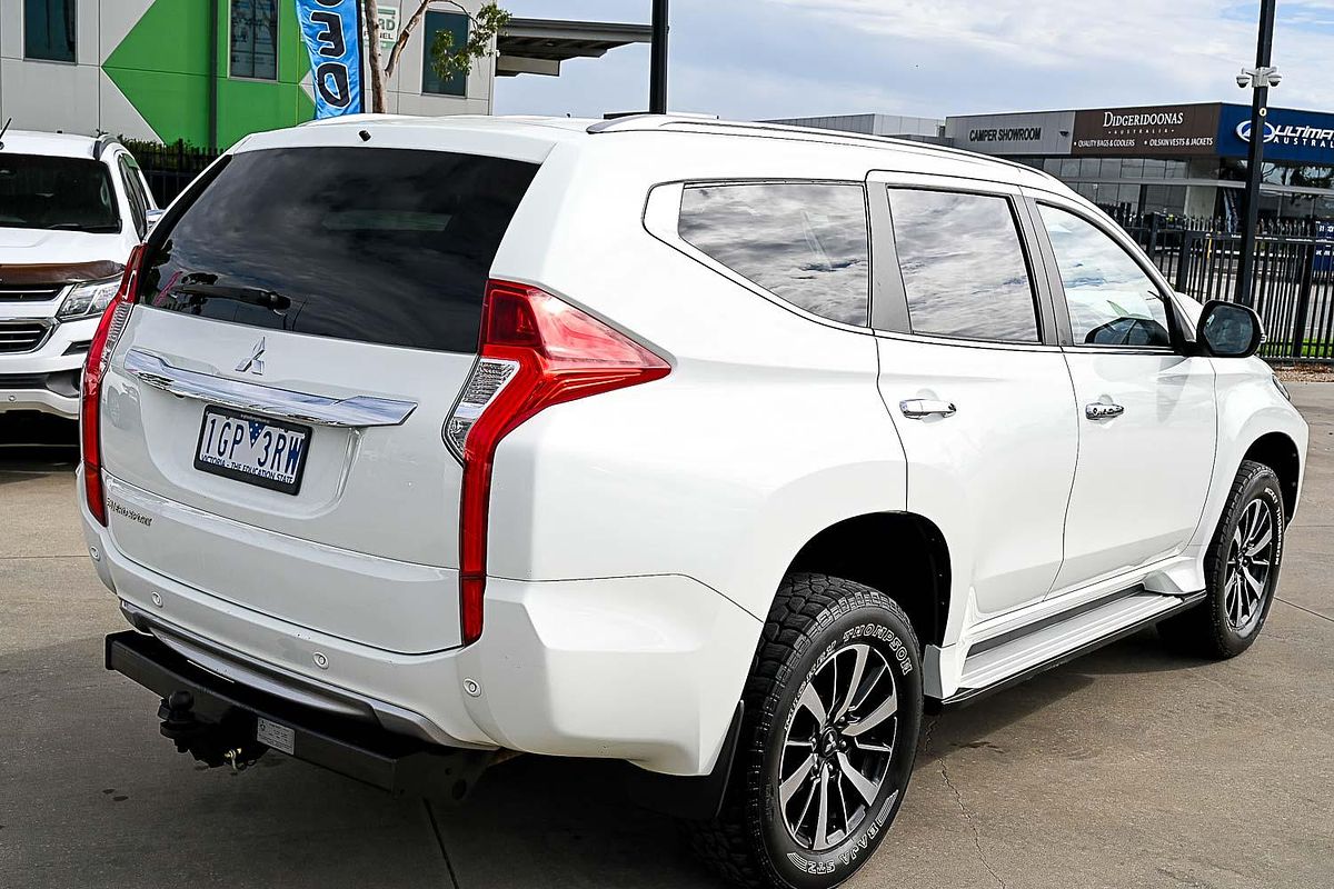 2016 Mitsubishi Pajero Sport GLS QE