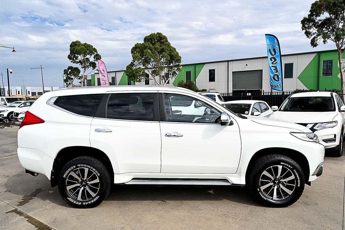 2016 Mitsubishi Pajero Sport GLS QE