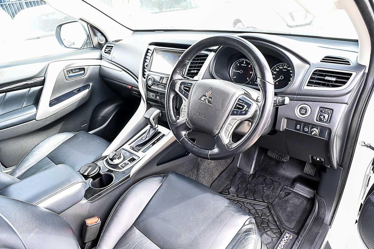 2016 Mitsubishi Pajero Sport GLS QE
