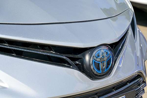 2022 Toyota Camry Ascent AXVH70R