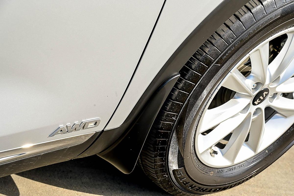 2018 Kia Sorento Si UM