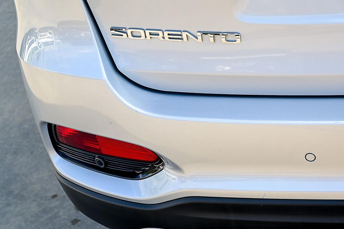 2018 Kia Sorento Si UM