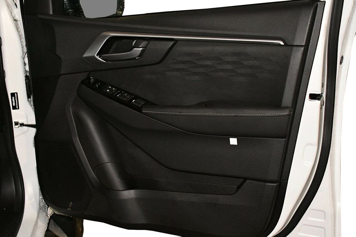 2025 Isuzu D-MAX LS-U+ 4X4