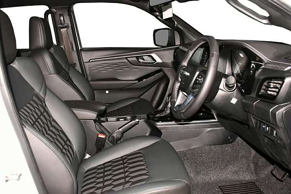 2025 Isuzu D-MAX LS-U+ 4X4