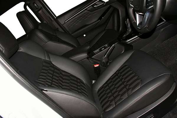 2025 Isuzu D-MAX LS-U+ 4X4