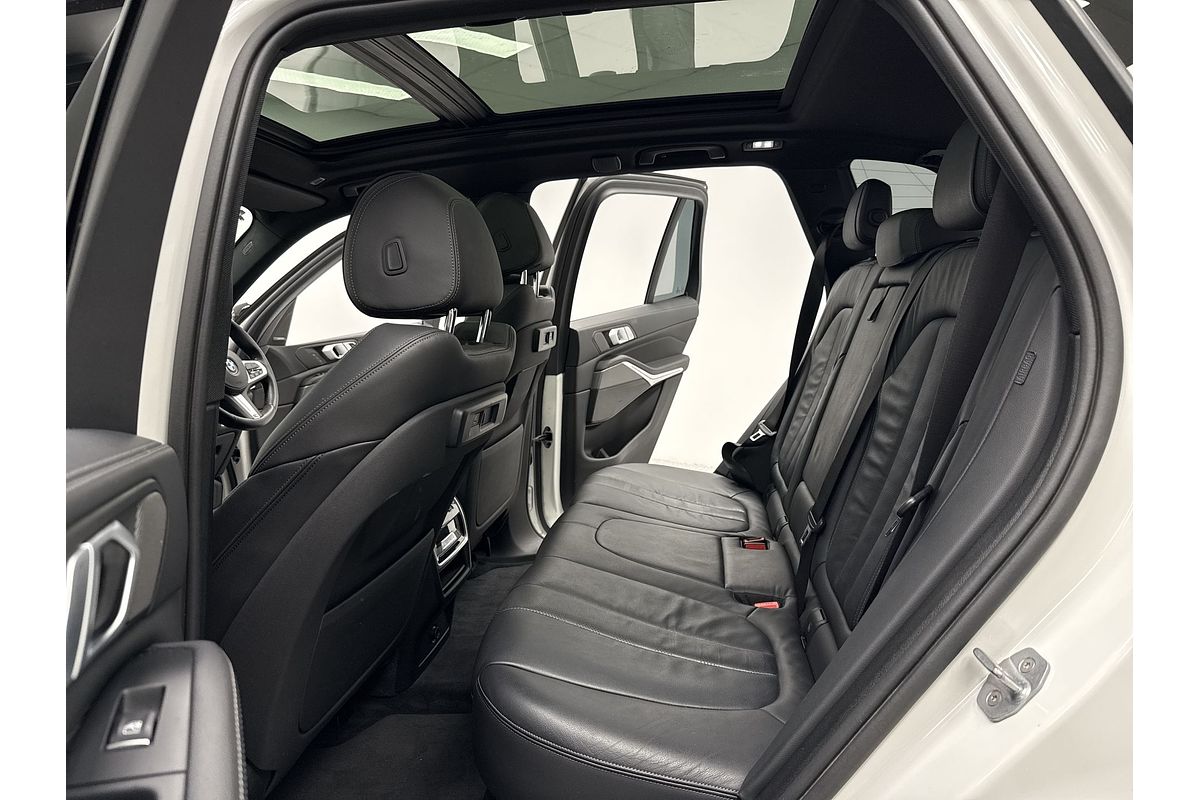 2018 BMW X5 M50d G05