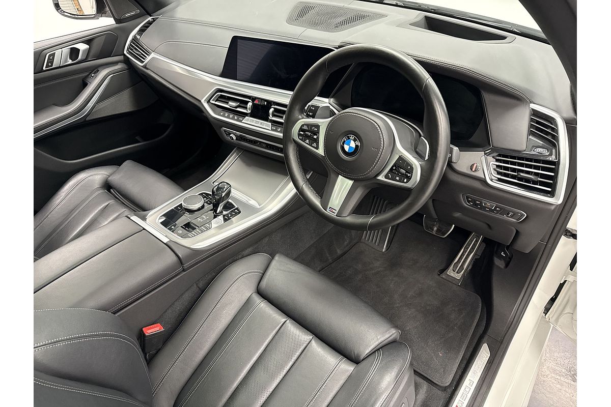 2018 BMW X5 M50d G05