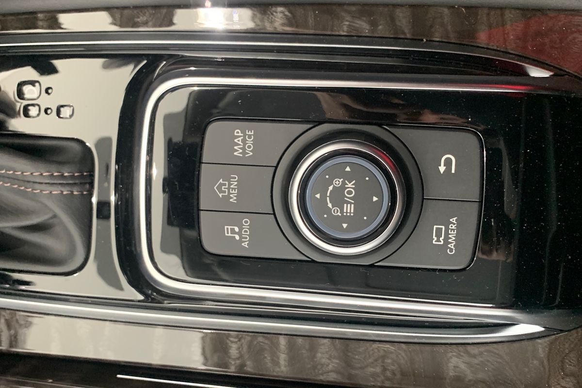 2025 Nissan Patrol Ti Y62