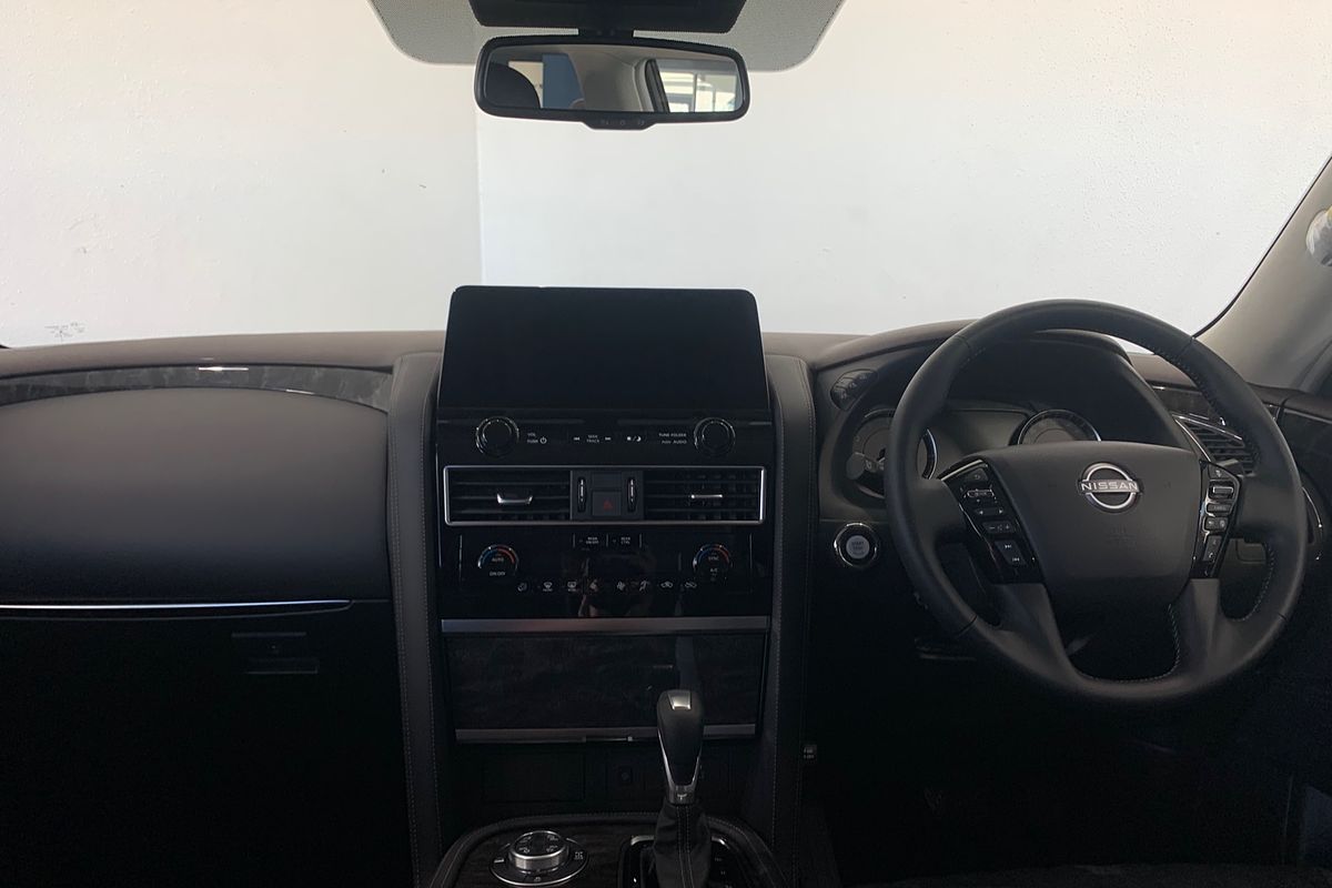2025 Nissan Patrol Ti Y62