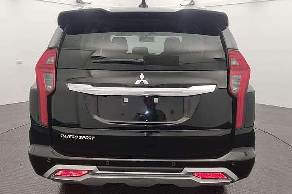 2024 Mitsubishi Pajero Sport GLS QG