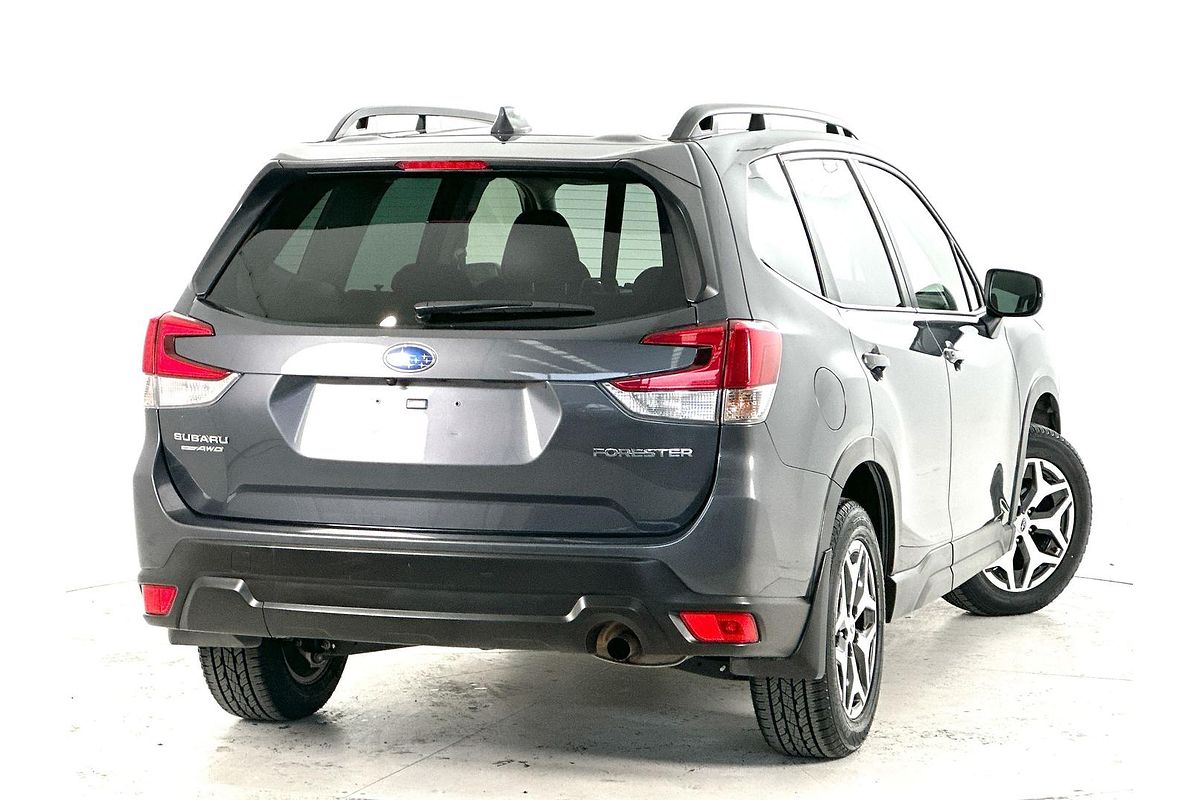 2023 Subaru Forester 2.5i S5