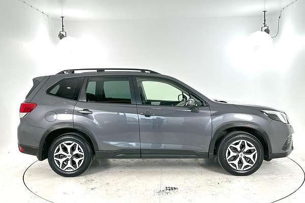 2023 Subaru Forester 2.5i S5
