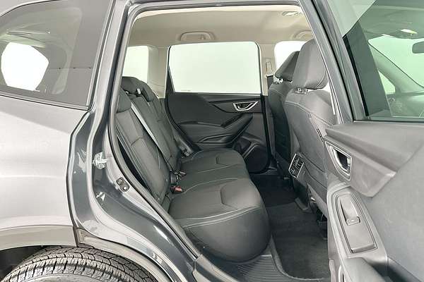 2023 Subaru Forester 2.5i S5