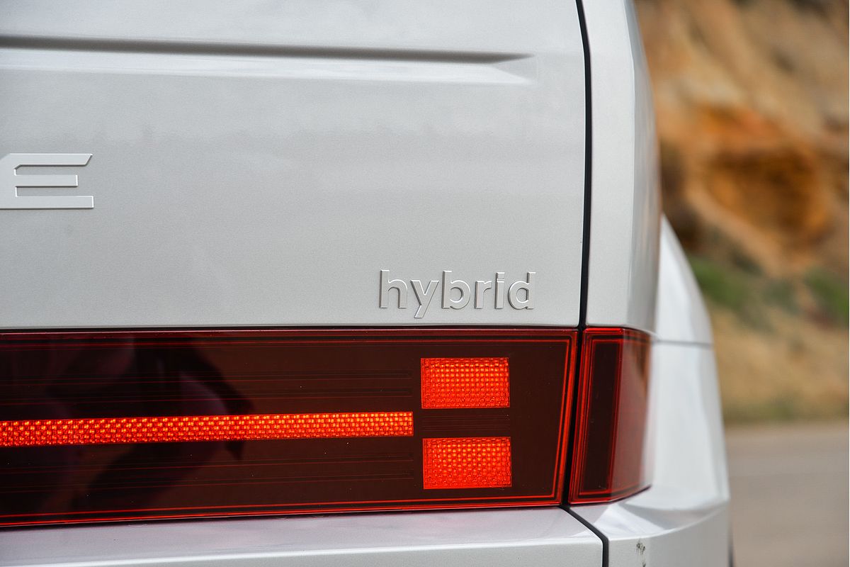 2025 Hyundai Santa Fe Hybrid MX5.V1