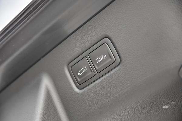 2024 Hyundai STARIA Highlander US4.V3