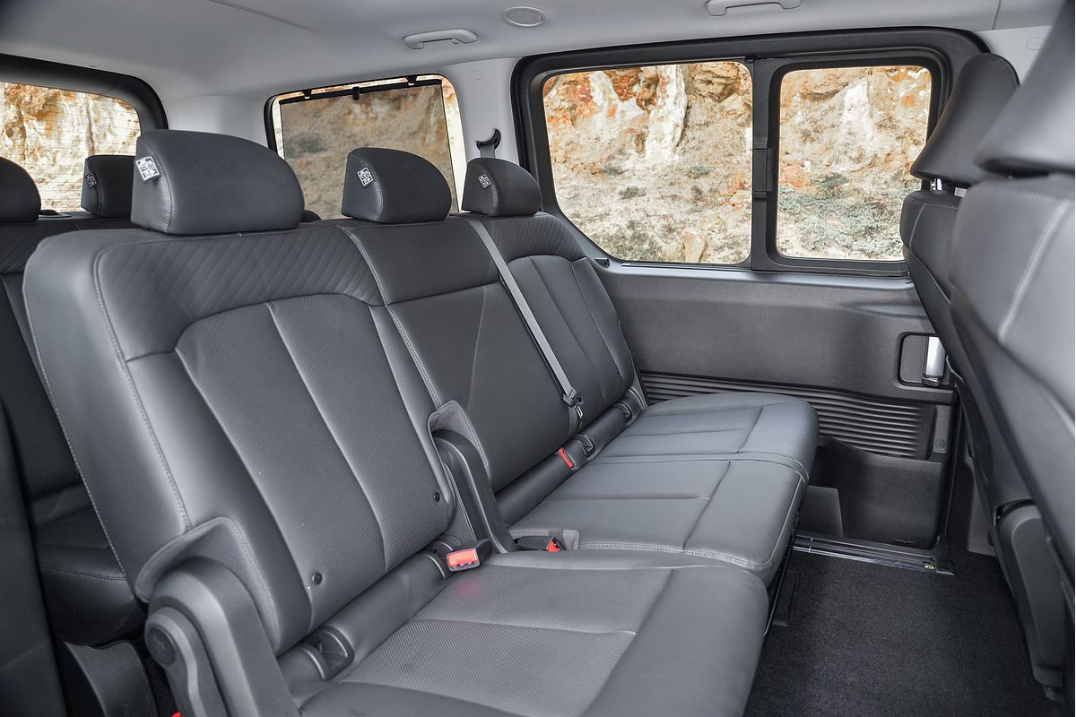 2024 Hyundai STARIA Highlander US4.V3