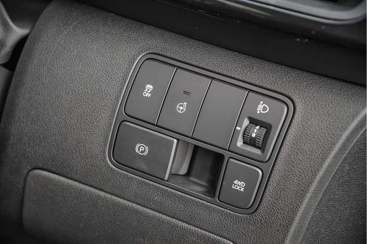 2024 Hyundai STARIA Highlander US4.V3