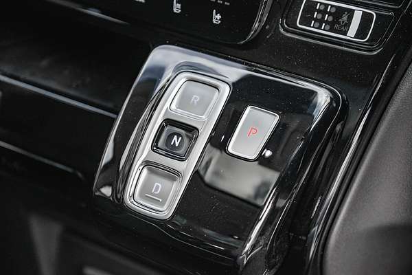 2024 Hyundai STARIA Highlander US4.V3